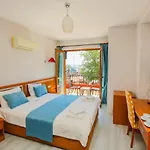 Gocek Unlu Отель 3*