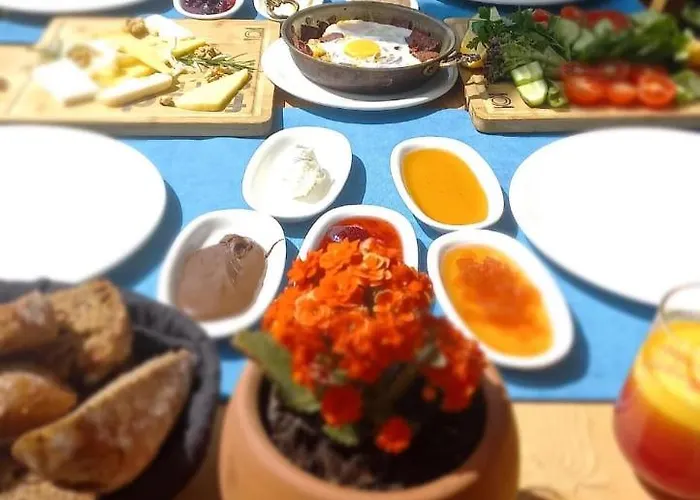 מלון Gocek Unlu גוג'ק