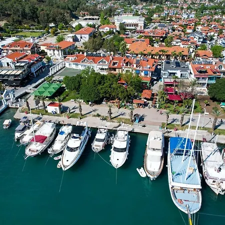 Отель Gocek Unlu 3*