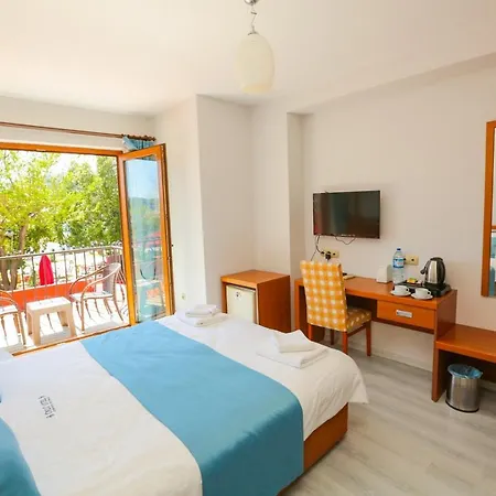 Отель Gocek Unlu 3*