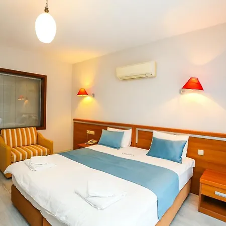 Gocek Unlu 酒店 3*