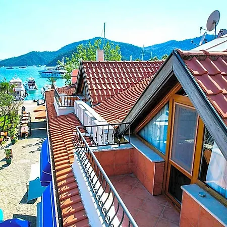 Gocek Unlu 酒店 3*