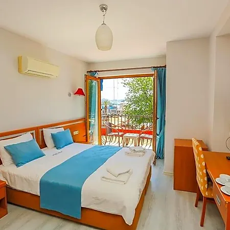 酒店 Gocek Unlu 3*