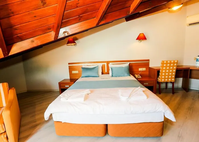 Szálloda Gocek Unlu Göcek