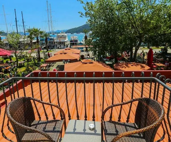 Gocek Unlu ホテル 3*