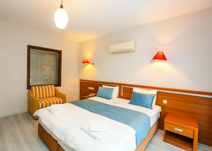 Gocek Unlu Szálloda 3*