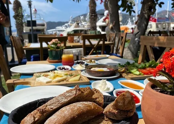 Szálloda Gocek Unlu